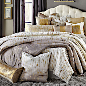 Cloud9 Design Arian Bedding - White Velvet with Gold Metallic Duvet.