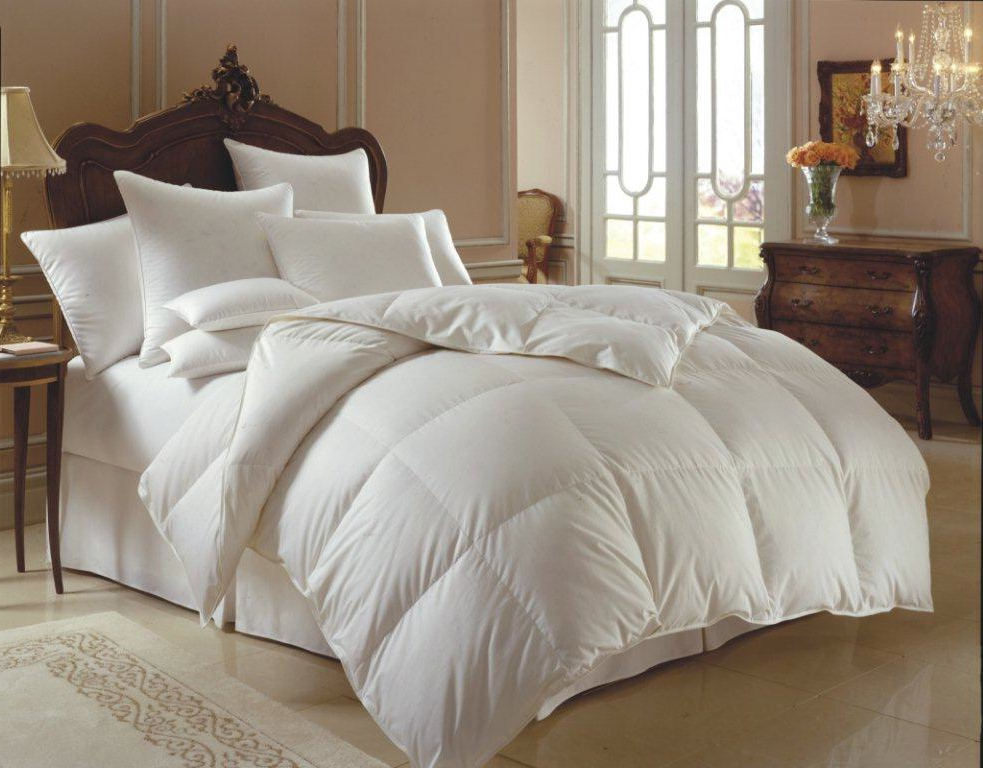 Downright Himalaya 700+ Polish White Goose Down Comforter and Down Pillow