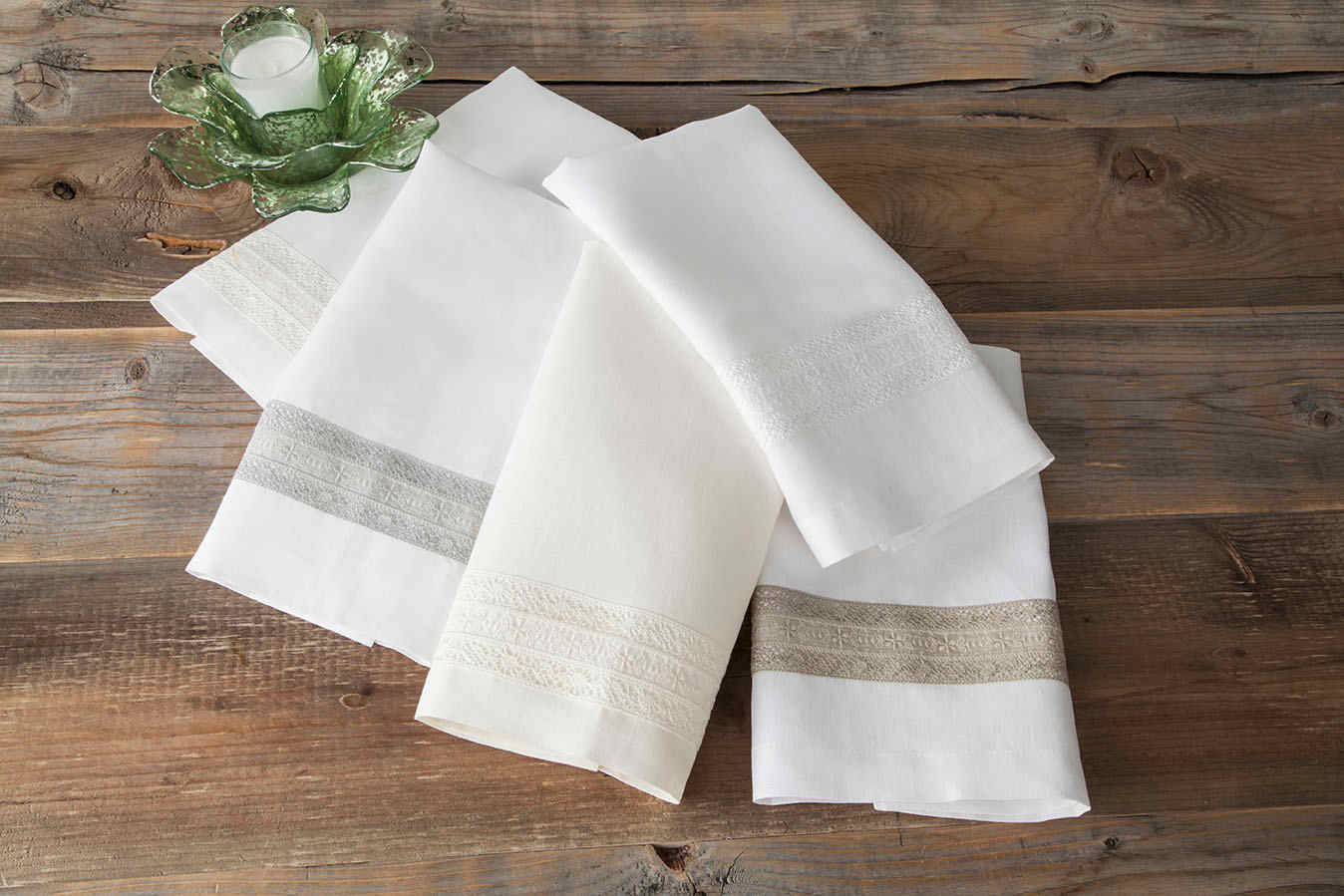 linen guest towels