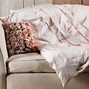 Lulla Smith Bedding Millay Douillette/Duvet and Dec Pillows